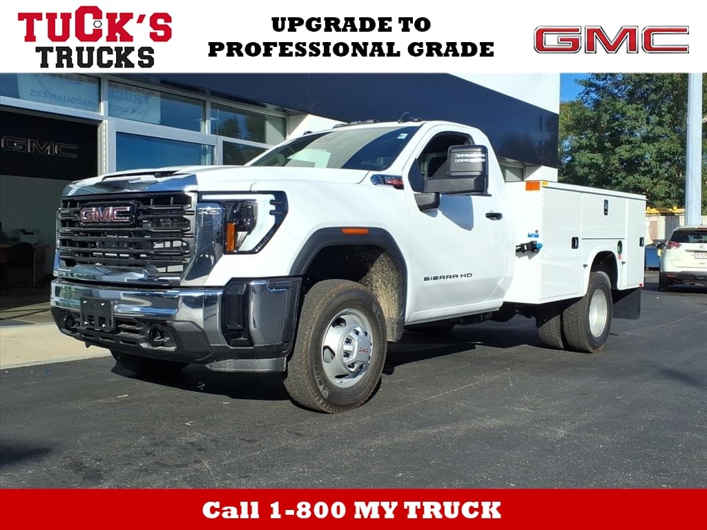 2025 GMC Sierra 3500 HD CC Pro